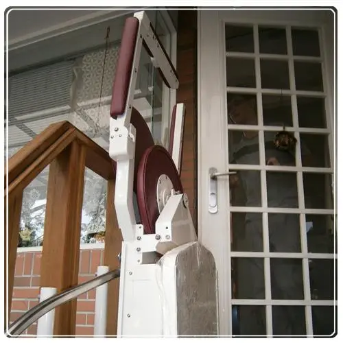 騰城樓梯升降椅-高雄無障礙爬梯電梯-胡家