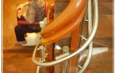 騰城樓梯升降椅-台南無障礙爬梯電梯-黃家