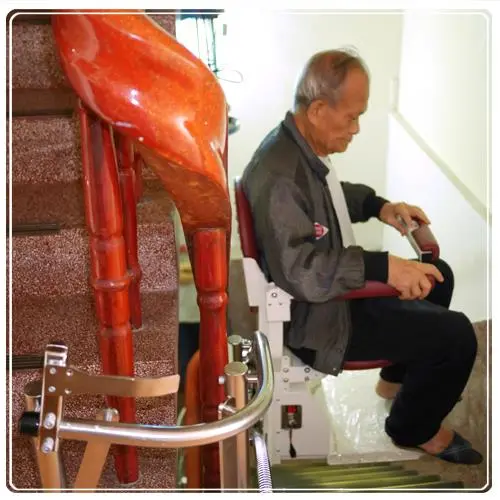 騰城樓梯升降椅-彰化無障礙爬梯電梯-林家