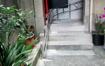 外彎型樓梯升降椅