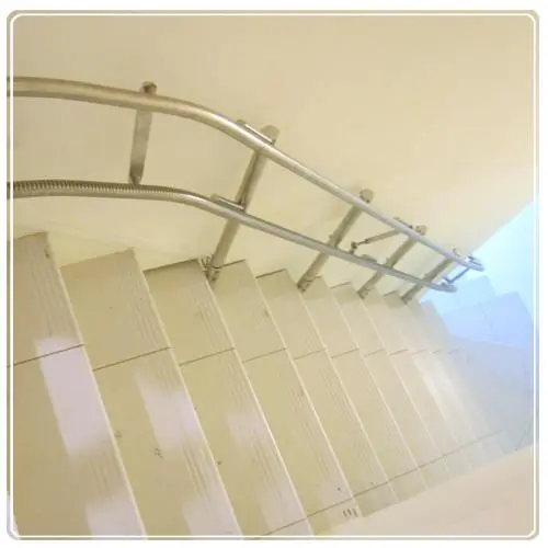 大里薛家樓梯升降椅