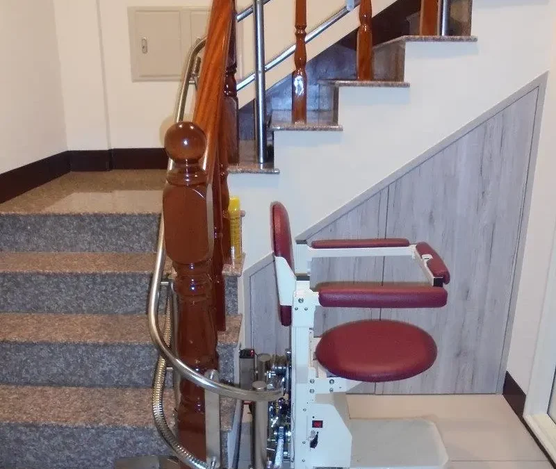 Kansai Liu Family Stairlift